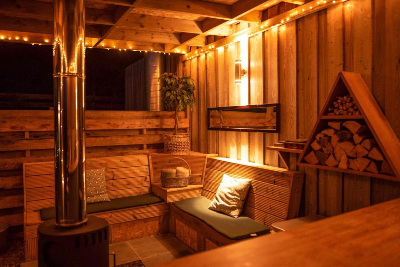 Larchwood Lodge Ellon 外观 照片