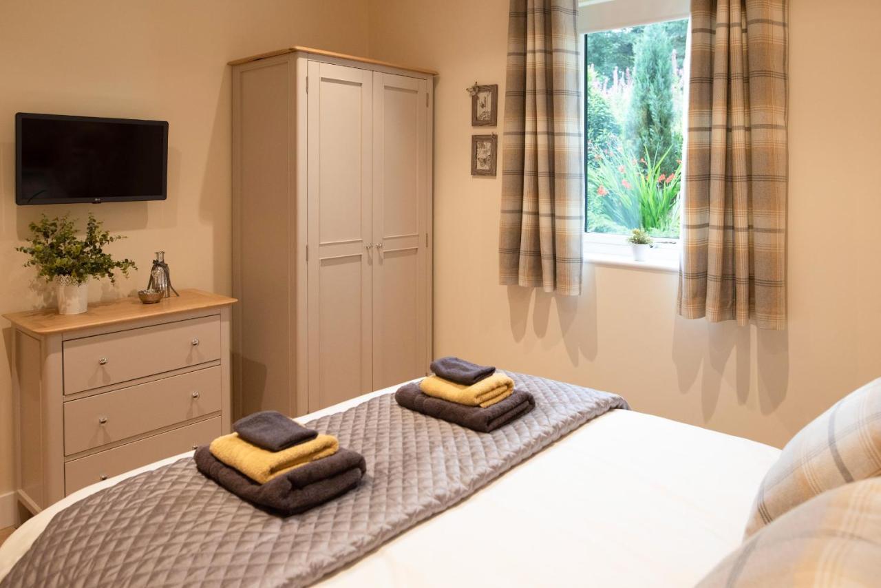 Larchwood Lodge Ellon 外观 照片